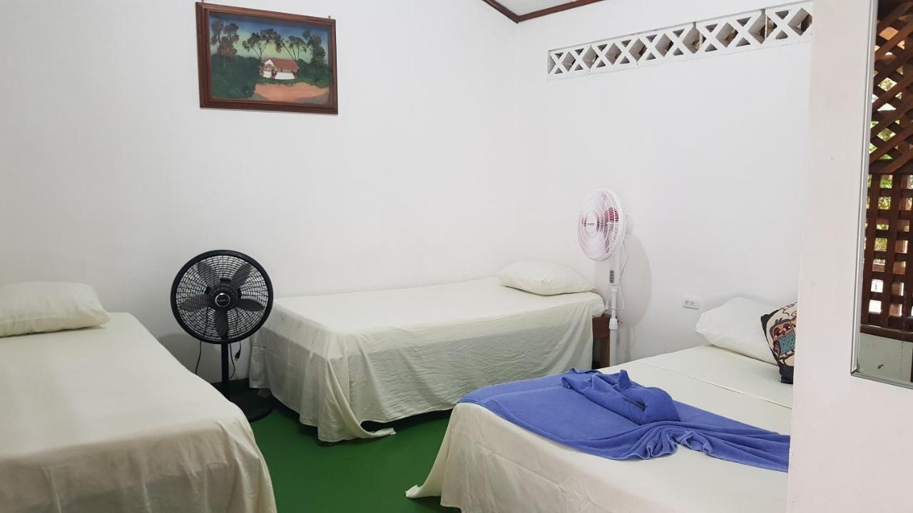Cabinas Balcon Del Mar Tortuguero Exterior foto