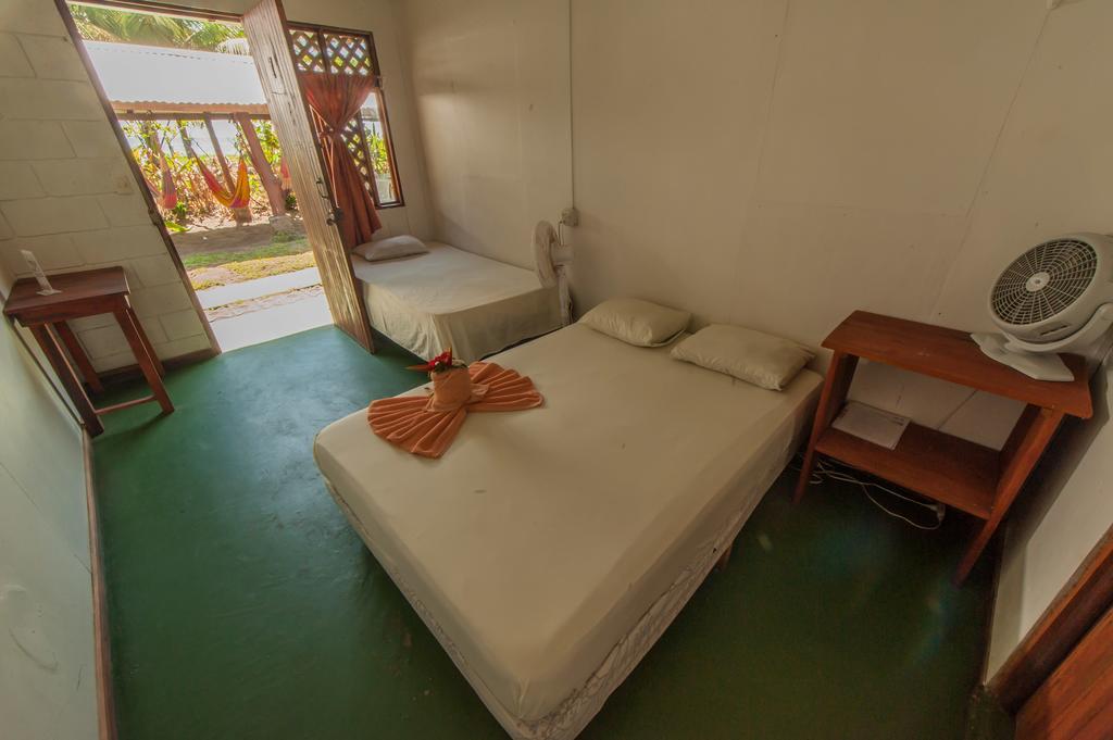 Cabinas Balcon Del Mar Tortuguero Exterior foto