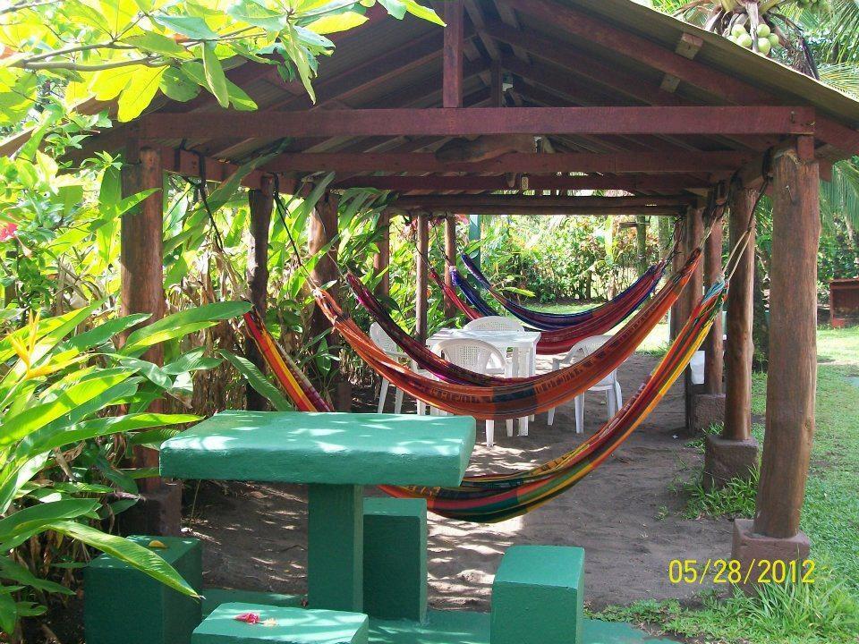 Cabinas Balcon Del Mar Tortuguero Exterior foto