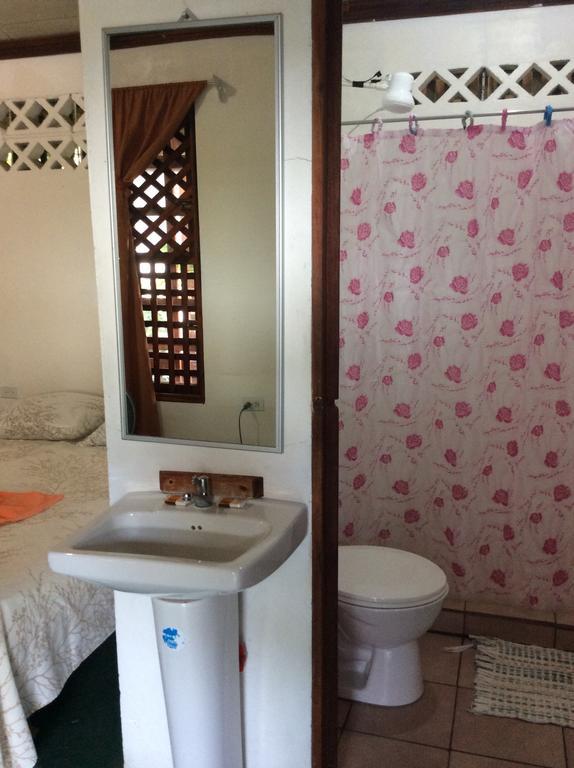 Cabinas Balcon Del Mar Tortuguero Exterior foto